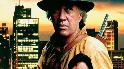 ДЕЙВИД КАРАДАЙН ФИЛМИ И СЕРИАЛА КУНГ ФУ ЛЕГЕНДАТА ПРОДЪЛЖАВА