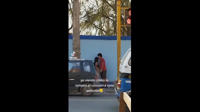 le rompen el corazón a una waifu unu